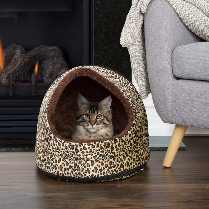Luxury canopy pet bed